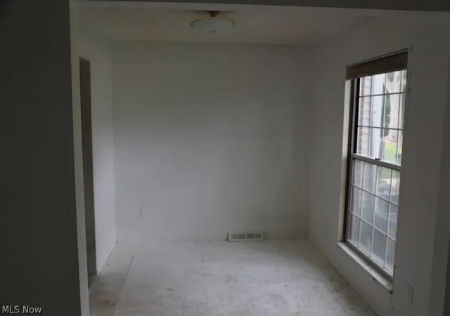 Photo 4 of Condo for sale at 2786 Mull Ave #C, Copley, OH 44321 | MLS# 5228842 | Listing updated on 2026-09-03