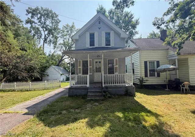 Photo 1 of Single family home for sale at 5221 Milo Ave, Maple Heights, OH 44137 | MLS# 5229316 | Listing updated on 2026-09-03