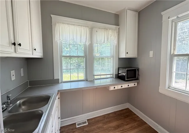 Photo 3 of Single family home for sale at 5221 Milo Ave, Maple Heights, OH 44137 | MLS# 5229316 | Listing updated on 2026-09-03
