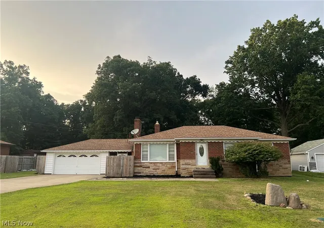 Photo 1 of Single family home for sale at 3282 Royalton Rd, North Royalton, OH 44133 | MLS# 5229340 | Listing updated on 2026-09-28