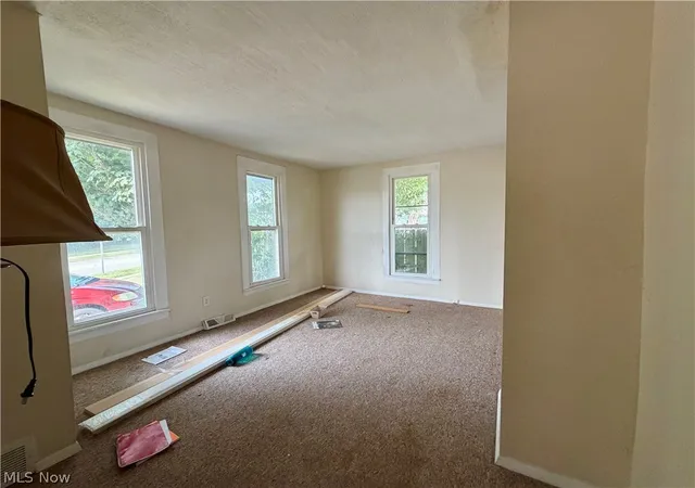 Photo 3 of Single family home for sale at 37454 Euclid Ave, Willoughby, OH 44094 | MLS# 5229438 | Listing updated on 2026-10-04