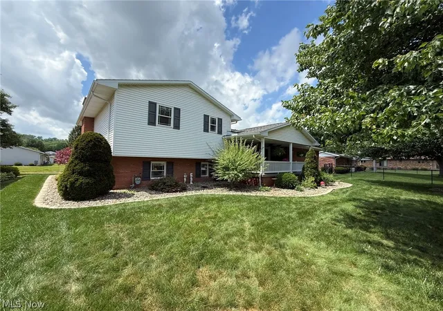 Photo 50 of Single family home for sale at 410 Stratton Ave SW, New Philadelphia, OH 44663 | MLS# 5229496 | Listing updated on 2026-09-26