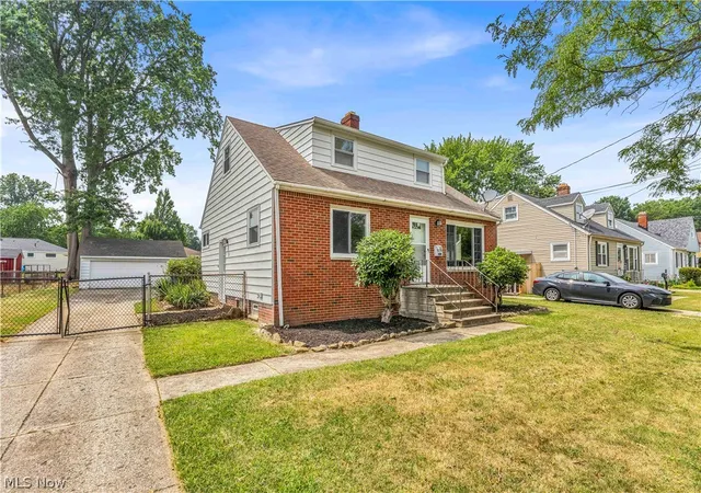 Photo 2 of Single family home for sale at 6310 Alexandria Dr, Cleveland, OH 44130 | MLS# 5229338 | Listing updated on 2026-09-10