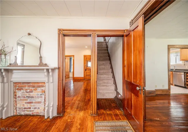 Photo 3 of Single family home for sale at 266 W Martin St, East Palestine, OH 44413 | MLS# 5229318 | Listing updated on 2026-10-06