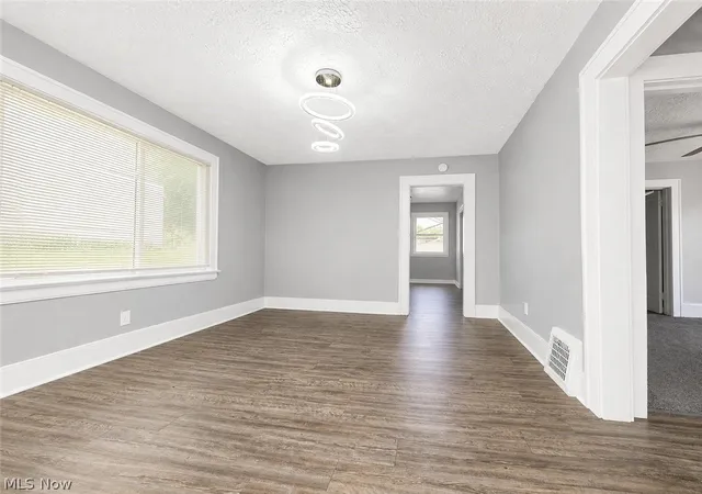 Photo 3 of Single family home for sale at 432 Fuller St, Akron, OH 44306 | MLS# 5229751 | Listing updated on 2026-09-01