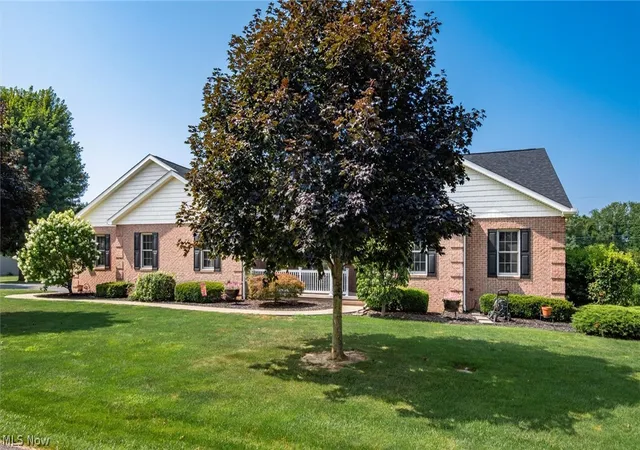 Photo 3 of Sale Pending at 3660 Michelle Ln, Zanesville, OH 43701 | MLS# 5229821 | Listing updated on 2026-10-05
