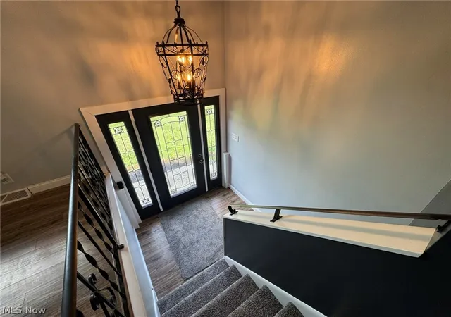 Photo 2 of Single family home for sale at 1168 Everbright Dr, Green, OH 44685 | MLS# 5229118 | Listing updated on 2026-09-01