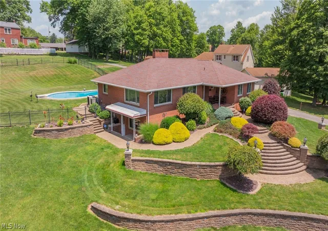 Single family home for sale at 570 East St, East Palestine, OH 44413 | MLS# 5229942