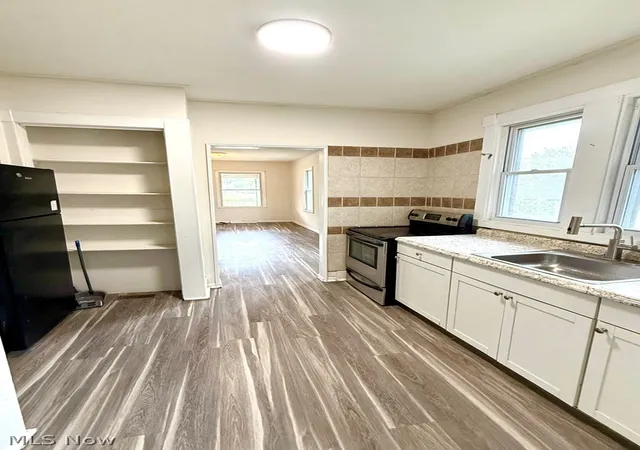 Photo 4 of Sale Pending at 1 Hickory Ave, Moundsville, WV 26041 | MLS# 5230036 | Listing updated on 2026-09-09