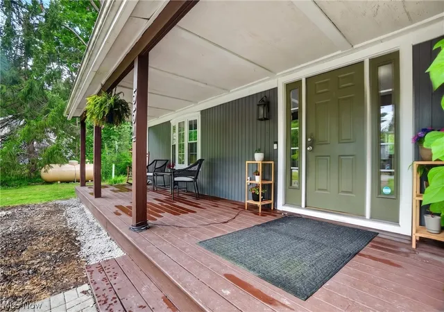 Photo 2 of Single family home for sale at 554 E River View Dr, Austinburg, OH 44010 | MLS# 5228960 | Listing updated on 2026-09-05