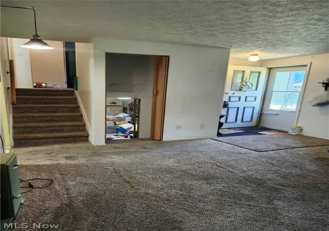 Photo 2 of Single family home for sale at 3528 Draper Ave SE, Warren, OH 44484 | MLS# 5230021 | Listing updated on 2026-09-03