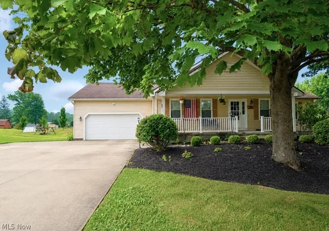 Photo 3 of Single family home for sale at 5566 River Rd, Madison, OH 44057 | MLS# 5227875 | Listing updated on 2026-09-06