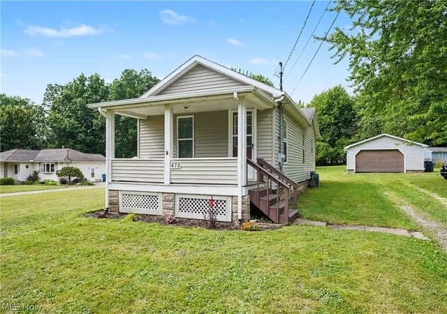Photo 1 of Single family home for sale at 470 Secrist Ln, Girard, OH 44420 | MLS# 5227900 | Listing updated on 2026-09-26