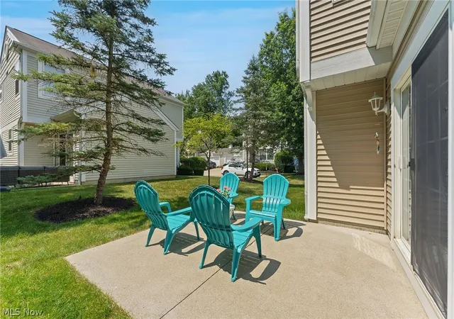 Photo 3 of Townhouse for sale at 26810 Village Ln, Olmsted Falls, OH 44138 | MLS# 5228309 | Listing updated on 2026-09-30