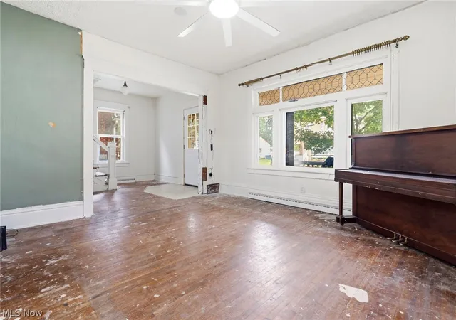 Photo 4 of Sale Pending at 105 W Harrison St, Alliance, OH 44601 | MLS# 5229913 | Listing updated on 2026-09-26