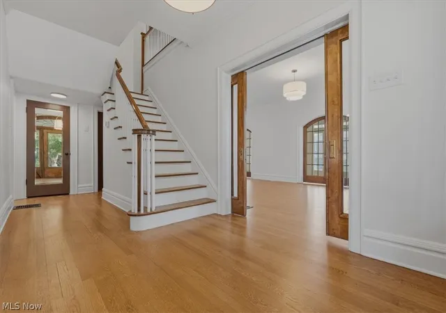 Photo 3 of Single family home for sale at 200 Washington St, Marietta, OH 45750 | MLS# 5224044 | Listing updated on 2026-09-29