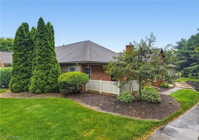 Photo 2 of Condo for sale at 4286 Hunters Chase Ln, Wooster, OH 44691 | MLS# 5229568 | Listing updated on 2026-09-09
