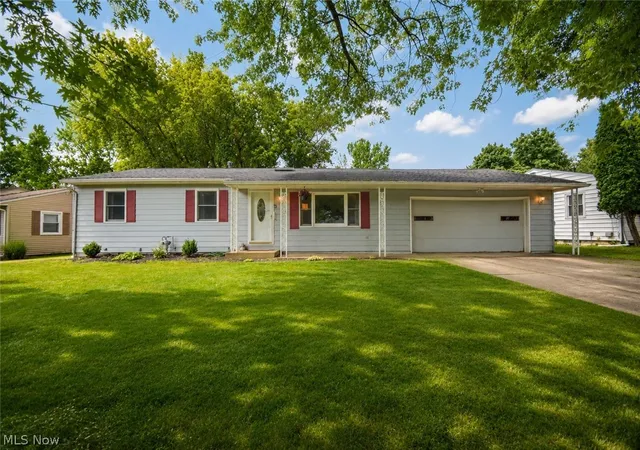 Photo 1 of Sale Pending at 40 Lasalle St, Medina, OH 44256 | MLS# 5229578 | Listing updated on 2026-09-14