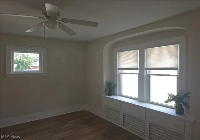 Photo 4 of Single family home for sale at 1023 Portage Trl, Cuyahoga Falls, OH 44221 | MLS# 5225962 | Listing updated on 2026-09-12