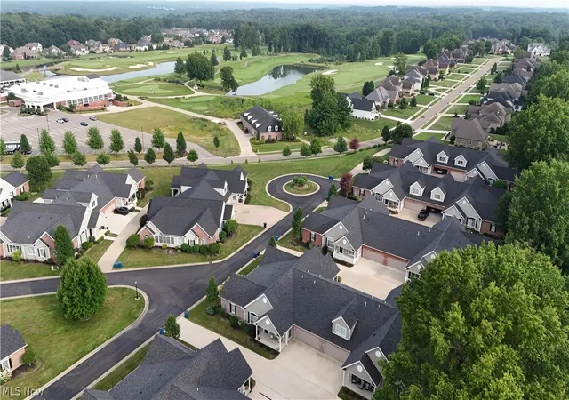 Photo 2 of Condo for sale at 4300 Westford Pl #10B, Canfield, OH 44406 | MLS# 5229298 | Listing updated on 2026-09-15