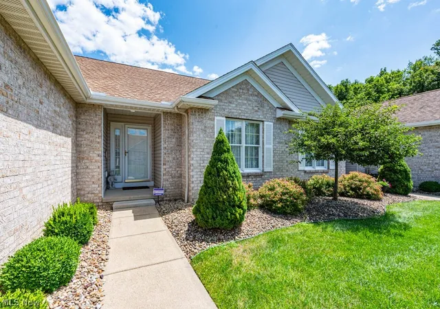 Photo 1 of Condo for sale at 831 Auburn Hills Dr #A, Youngstown, OH 44512 | MLS# 5230477 | Listing updated on 2026-10-04