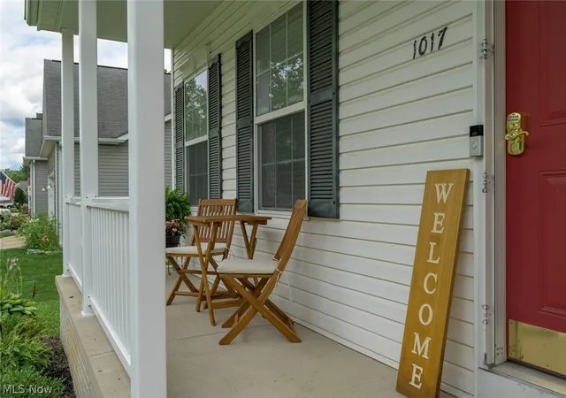 Photo 4 of Sale Pending at 1017 Susan Rd, Ravenna, OH 44266 | MLS# 5196727 | Listing updated on 2026-09-09