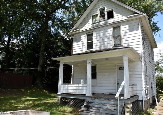 Single family home for sale at 47 Lincoln Ave, East Palestine, OH 44413 | MLS# 5230800