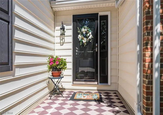 Photo 3 of Condo for sale at 2958 Eagle Crst Dr, Zanesville, OH 43701 | MLS# 5229381 | Listing updated on 2026-09-15