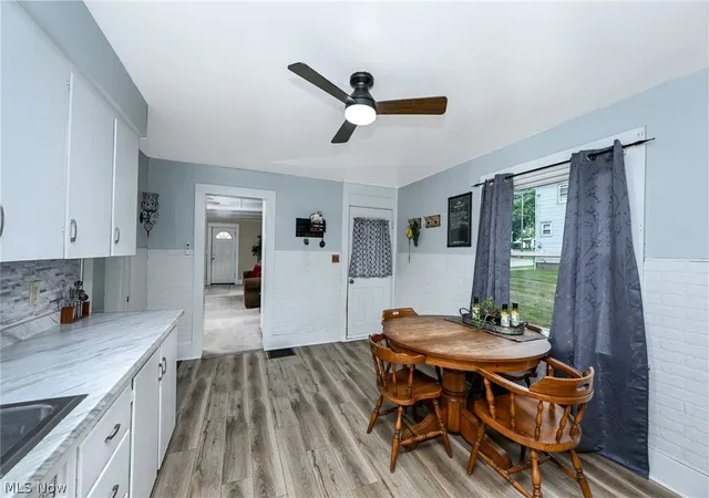 Photo 4 of Single family home for sale at 210 Pittsburgh St, Columbiana, OH 44408 | MLS# 5230846 | Listing updated on 2026-09-07