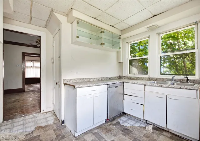 Photo 4 of Single family home for sale at 4724 Turney Rd, Cleveland, OH 44125 | MLS# 5230467 | Listing updated on 2026-09-10