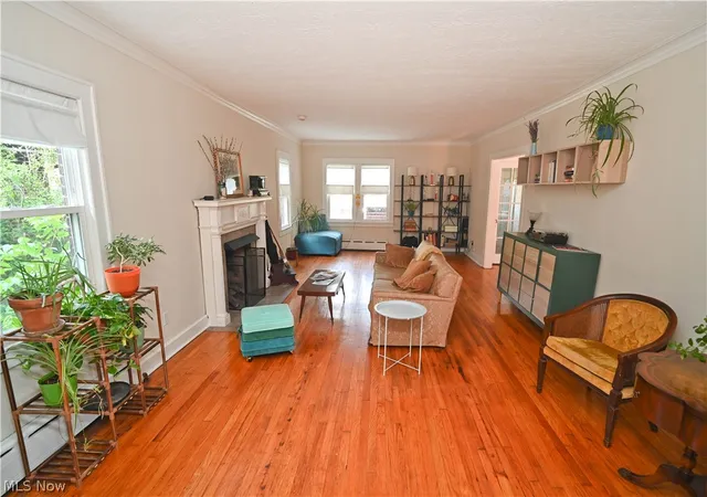 Photo 4 of Sale Pending at 2367 Selma Ave, Youngstown, OH 44504 | MLS# 5230903 | Listing updated on 2026-09-14