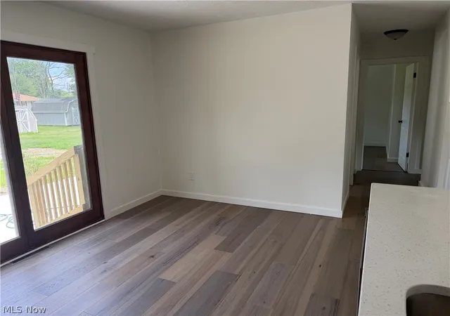 Photo 4 of Single family home for sale at 17964 Glendale Ave, Lake Milton, OH 44429 | MLS# 5229163 | Listing updated on 2026-09-03