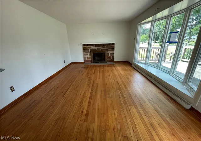 Photo 2 of Sale Pending at 5724 Bonnie Lou Dr, New Franklin, OH 44319 | MLS# 5230543 | Listing updated on 2026-09-17