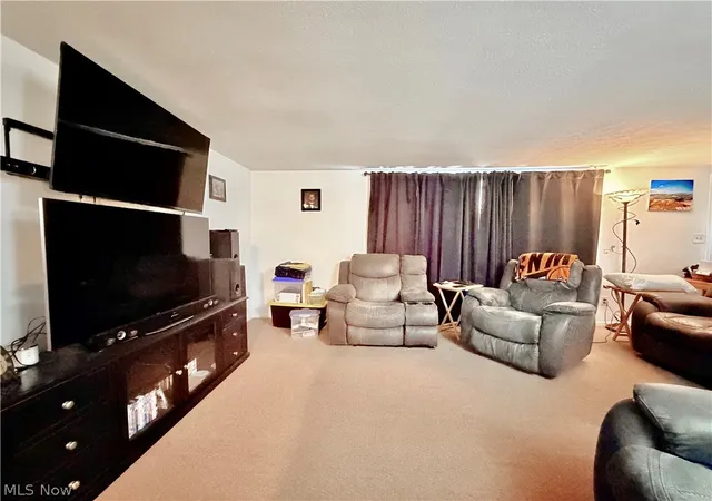 Photo 3 of Single family home for sale at 805 4th Street, Belpre, OH 45714 | MLS# 5231066 | Listing updated on 2026-09-15