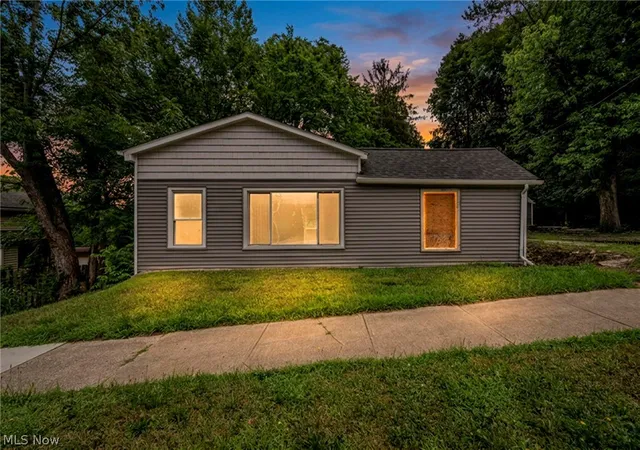 Photo 1 of Single family home for sale at 6419 Brecksville Rd, Independence, OH 44131 | MLS# 5230495 | Listing updated on 2026-09-09
