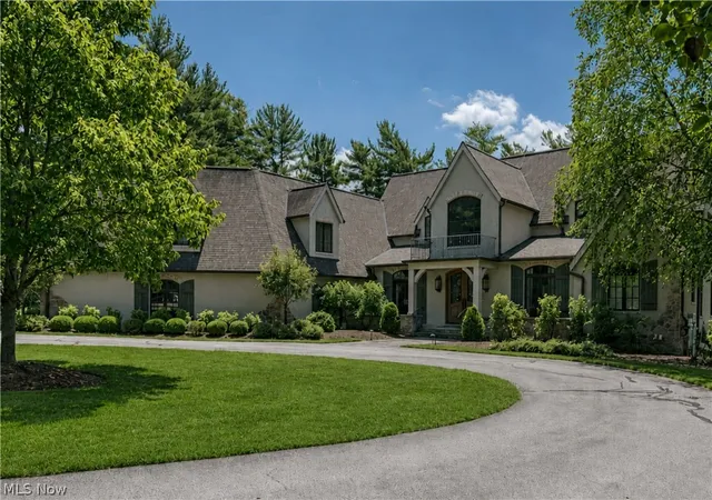 Photo 1 of Mansion for sale at 33651 Lombardy Ln, Cleveland, OH 44124 | MLS# 5229460 | Listing updated on 2026-09-09