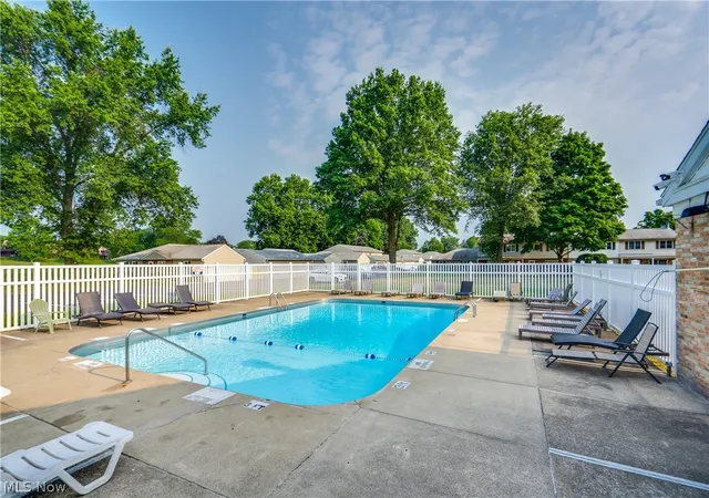 Photo 21 of Sale Pending at 2510 Williamsburg Dr, Green, OH 44685 | MLS# 5230838 | Listing updated on 2026-09-03