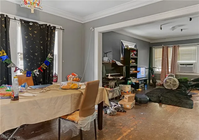 Listing Photo 2 - Condo for sale in building located at 3769 E 154th St, Cleveland, OH 44128