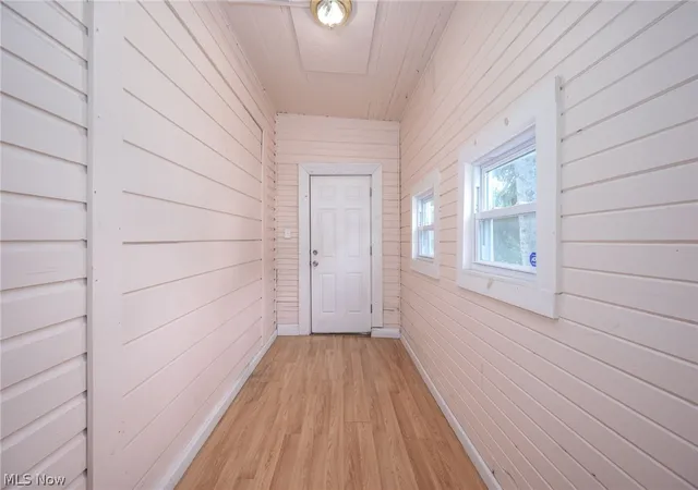 Photo 3 of Sale Pending at 324 Eastland Ave, Akron, OH 44305 | MLS# 5230359 | Listing updated on 2026-09-03