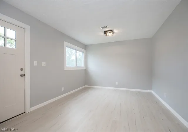 Photo 3 of Sale Pending at 12215 Guardian Blvd, Cleveland, OH 44135 | MLS# 5229123 | Listing updated on 2026-09-07