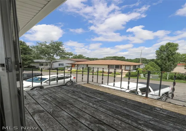 Photo 3 of Sale Pending at 1258 Pembrooke Dr #D, Salem, OH 44460 | MLS# 5227047 | Listing updated on 2026-09-14