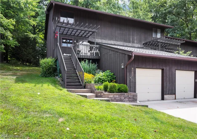 Photo 2 of Condo for sale at 9397 Bassett Ln, North Royalton, OH 44133 | MLS# 5231374 | Listing updated on 2026-09-12