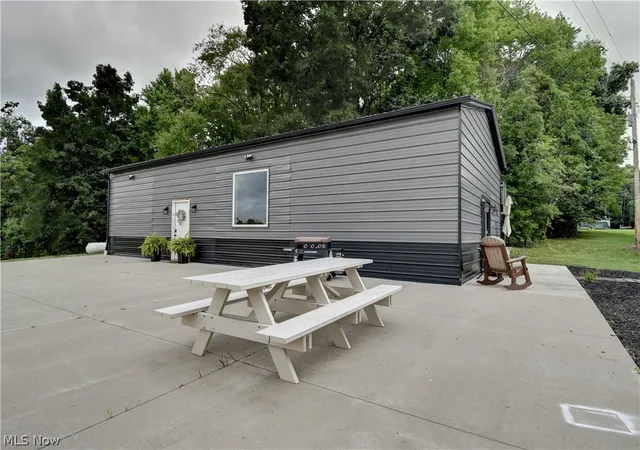 Single family home for sale at 7290 Crane Rd SW, Sherrodsville, OH 44675 | MLS# 5231217