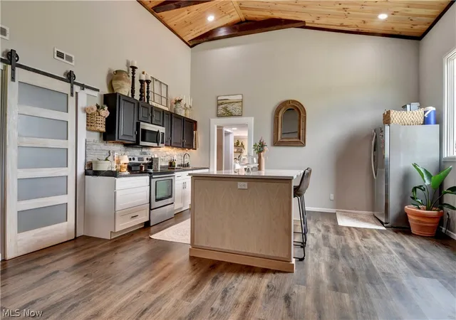 Photo 2 of Single family home for sale at 7290 Crane Rd SW, Sherrodsville, OH 44675 | MLS# 5231217 | Listing updated on 2026-09-14
