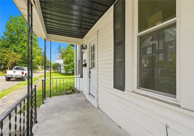 Photo 3 of Single family home for sale at 520 Foster Ave, Cambridge, OH 43725 | MLS# 5231783 | Listing updated on 2026-09-10