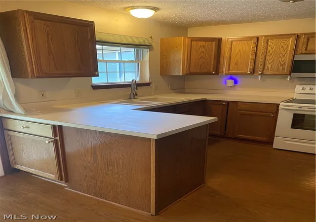 Photo 2 of Condo for sale at 3042 23rd Street Nw, Canton, OH 44708 | MLS# 5231372 | Listing updated on 2026-09-02