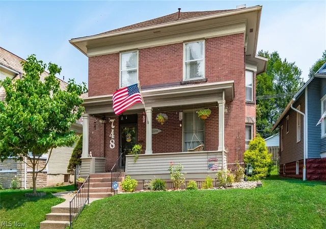 Photo 3 of Single family home for sale at 748 Lexington Ave, Zanesville, OH 43701 | MLS# 5227981 | Listing updated on 2026-09-08