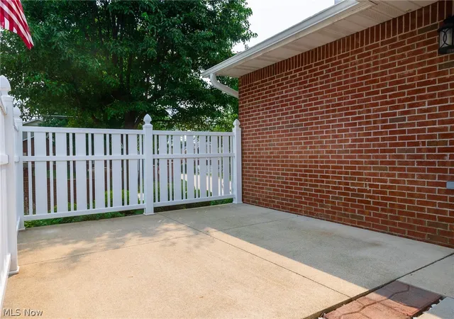 Photo 3 of Condo for sale at 205 Greenbriar Ln, Dalton, OH 44618 | MLS# 5231856 | Listing updated on 2026-10-03