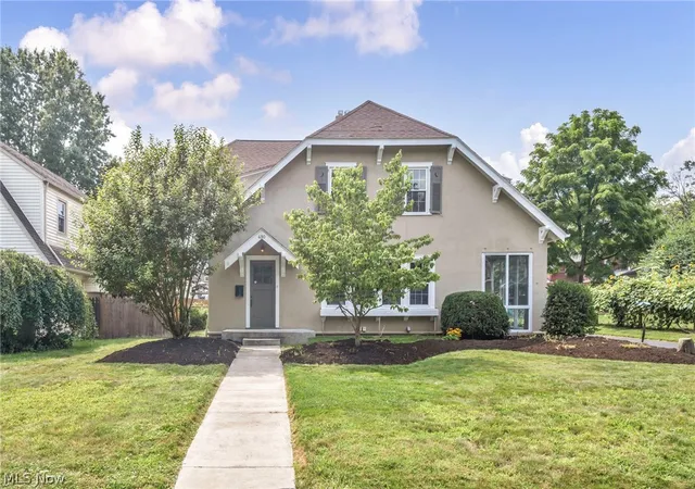 Photo 1 of Sale Pending at 490 Dorchester Rd, Akron, OH 44320 | MLS# 5231588 | Listing updated on 2026-09-18