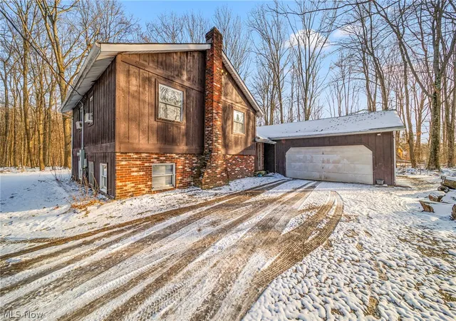 Photo 1 of Single family home for sale at 1990 Short Rd, Thompson, OH 44086 | MLS# 5231823 | Listing updated on 2026-09-18